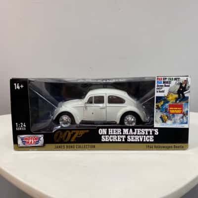 007 James Bond - 1966 Volkswagen Beetle Due Cast 1:24
