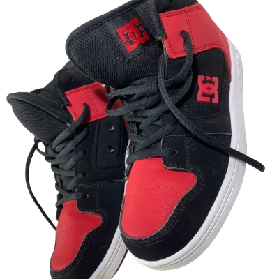 DC Manteca 4 Hi skate shoes, featuring a bold black and red high-top design with the signature DC logo on the side Size 3