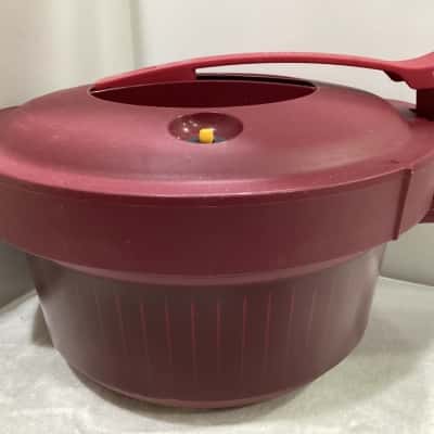Tupperware Microwave Pressure Cooker, Burgundy Red