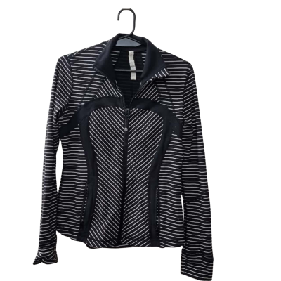 Lululemon Women's Size 10 Sweater Black  / Striped / White 