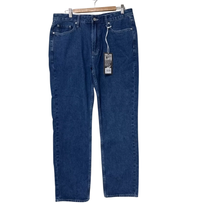  Makers BNWT  Size 34 Straight Leg Jeans Indigo