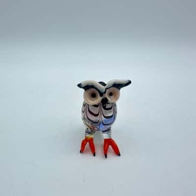 Beautiful Miniature Art Glass Owl Figure