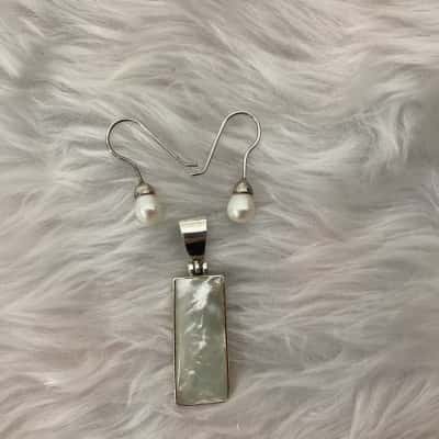  Womens Earrings / Pendant / Ring Other / Silver / White 