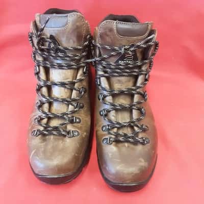  Women's/Mens size 42 H Zamberland burnished quality leather rubber sole hiking boots