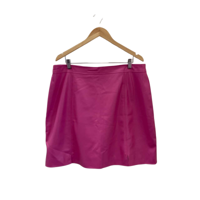 City Chic Womens  Size M Mini Skirt Pink  
