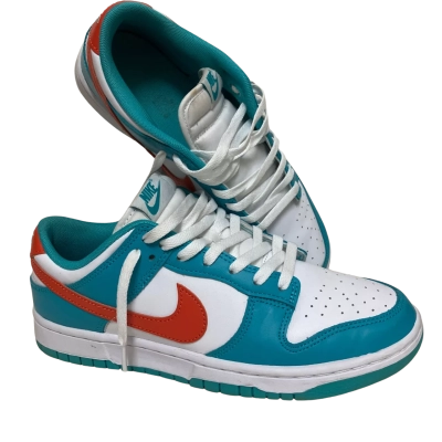 Nike Dunk Low Retro Mens  Size 9 Sneakers Teal / White 