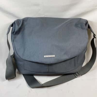 Kathmandu Unisex Cross Body Bag Grey 