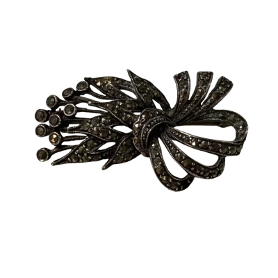 SS 925 Brooch W/ Marcasites (Missing 2 Stones) 
