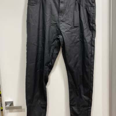 City Chic Womens  Size 20 Skinny Leg Pants Black  