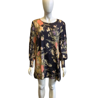 Auguste Women's Size 12 Long Sleeved Blouse Floral 