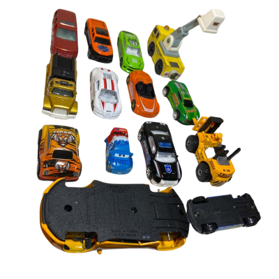 12 Cars