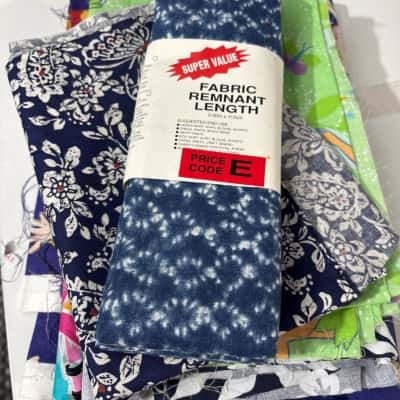 Cotton Fabric Bundle - exact lengths not know 