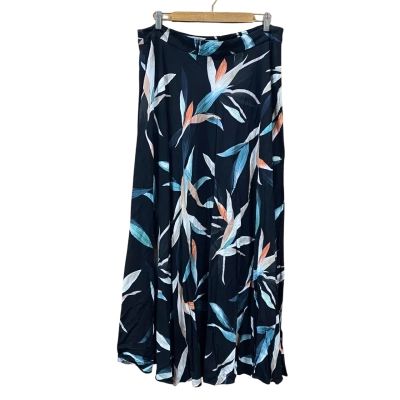 Country Road Long Flower Print Skirt Size 16 