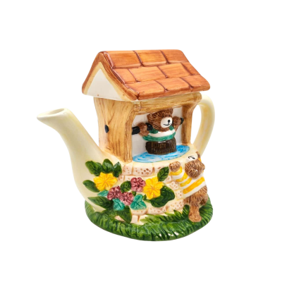 Novelty Ceramic Teapot Bears At Wishing Well  (office)