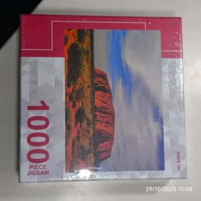 Uluru Puzzle Sealed As New 1000pcs 