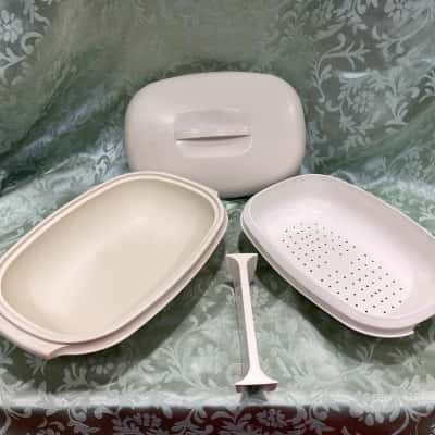 Vintage Tupperware Microwave Steamer
