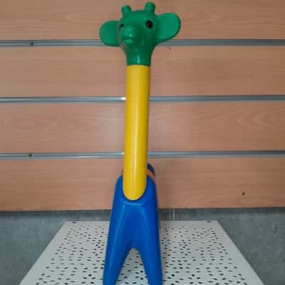 Tupperware Giraffe 