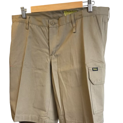 “Bisley” NEW-  Womens cotton drill Shorts   Size 16 Khaki 