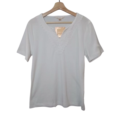 Noni B Women's  Size M White Short Sleeve Top