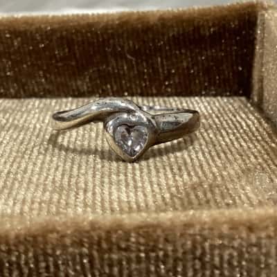  Women's Sterling Silver Ring 