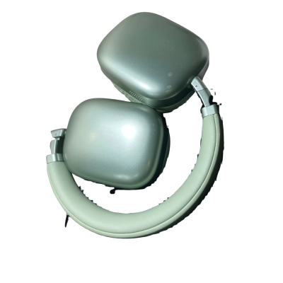 the Bauhn noise cancelling wireless headphones