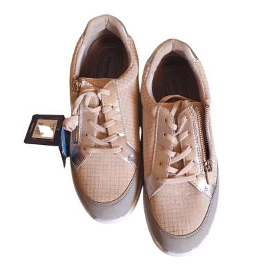 Homyped Womens  Size 8C Sneakers Grey/Supersonic Silver Colour BNWT