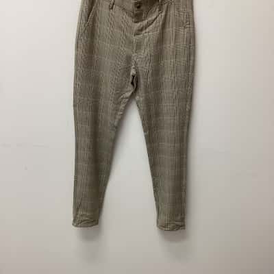 Yd. Mens  Size 34 Skinny Chino Leg Pants