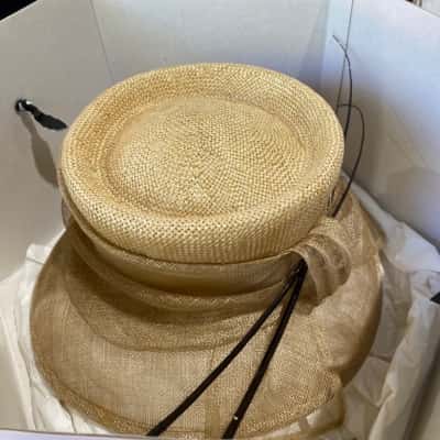  Womens cocktail hat, Gregory Ladner brand