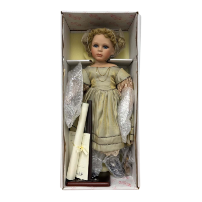 Porcelain Dolls - Alicia