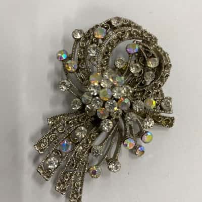 Womens Brooch 