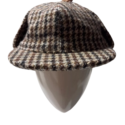 Vintage Dunn & Co Great Britain - Hand Woven Harris Tweed -Deerstalker Hat - Exact size unknown 
