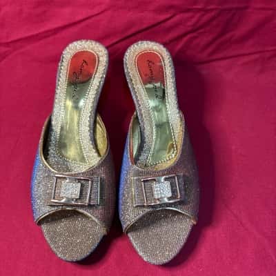 Homyped Women's  Blocked Heels Sandals with a Glitter Finish Size 40