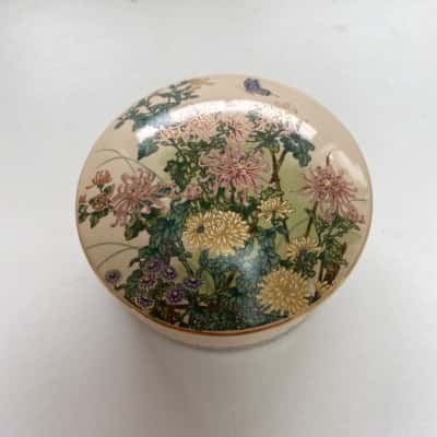 Vintage Shibata Hall Japan Round Lidded Trinket Box Floral Butterflies Ceramic