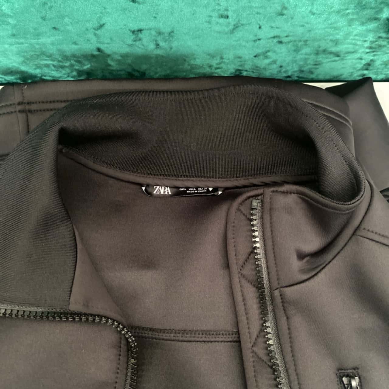 Zara Jacket With Puffy Sleeves Size L (s)