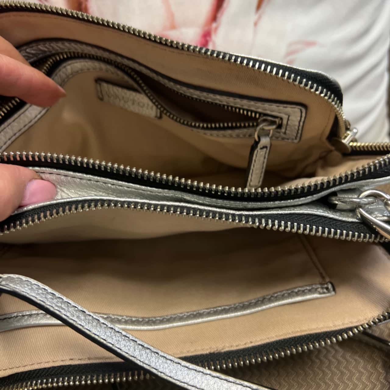 Womens Oroton leather cross body bag (s)