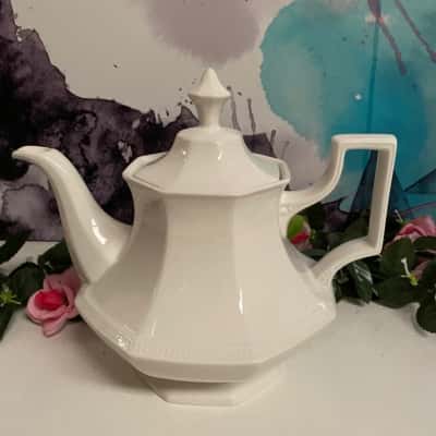 Made in England cream teapot 
