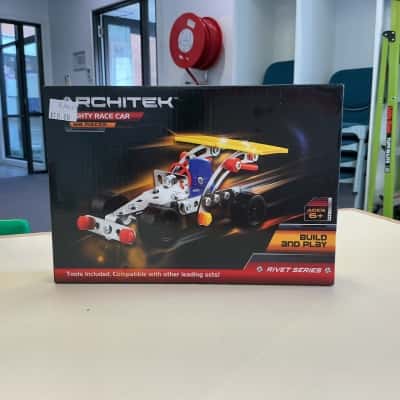 Archtek Race Car