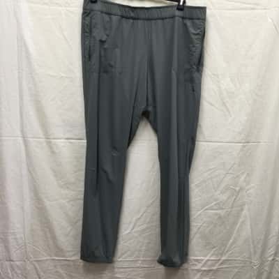 Macpac Womens  Size 18 Grey Pants