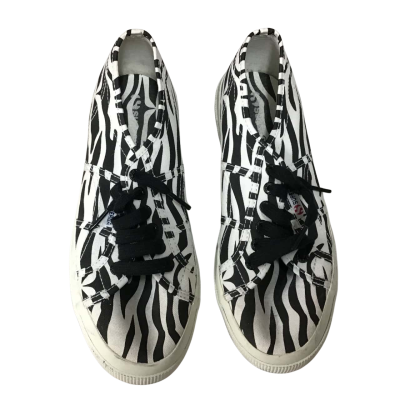 Superga Unisex Lace Up Canvas Sneaker Size 40