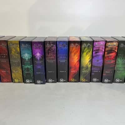 COMPLETE Collector’s Edition Buffy The Vampire Slayer