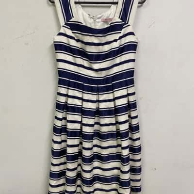 Review Womens  Size 10 Midi Dress Blue / Striped / White 