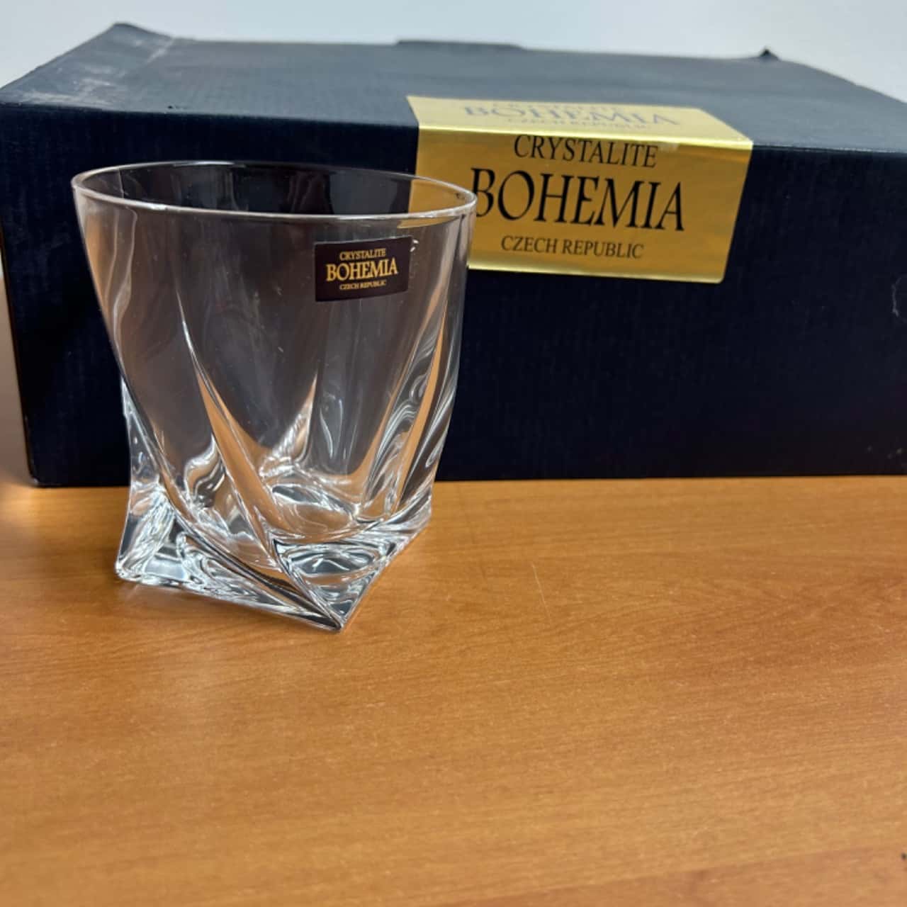 6 BOHEMIA CRYSTAL GLASSES FOR WHISKEY "QUADRO" (s)