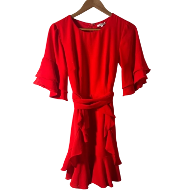 Tussah Womens  Size 8 Midi Dress Red 