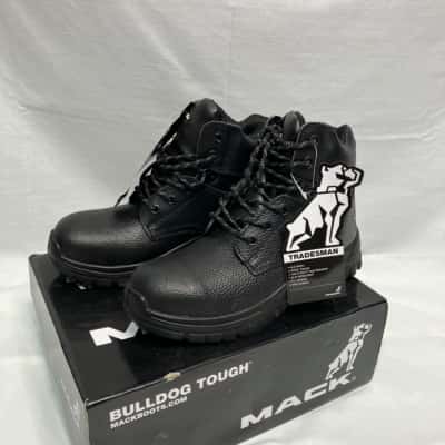Brand new in box Mack tradesman leather lace up safety boots- Size 5 