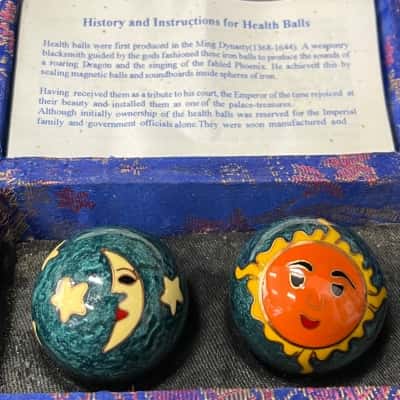 Vintage Chinese Meditation Balls - Sun and Moon Design