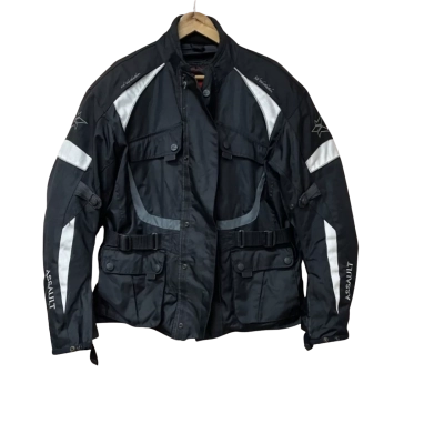  Mens Assault Size S Black /White Motorbike Jacket