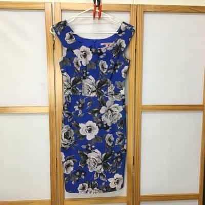 Review Womens  Size 8 Cotton Blend Full Blown Roses Dress