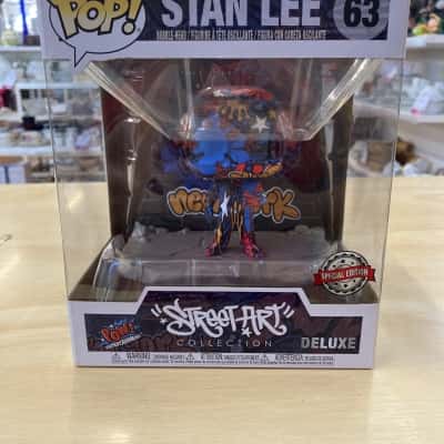 Pop Vinyl Stan Lee Street Art Collection