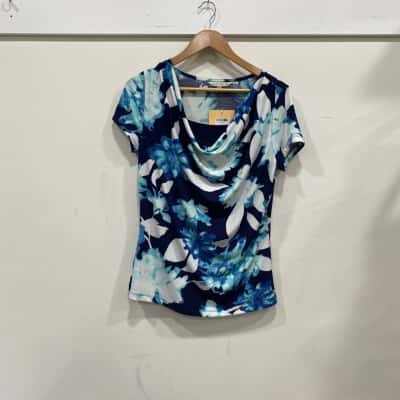 Noni B Womens  Size M Short Sleeve Top Blue / White 