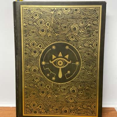 The Legend of Zelda: Breath of the Wild: The Complete Official Guide Deluxe Edition 